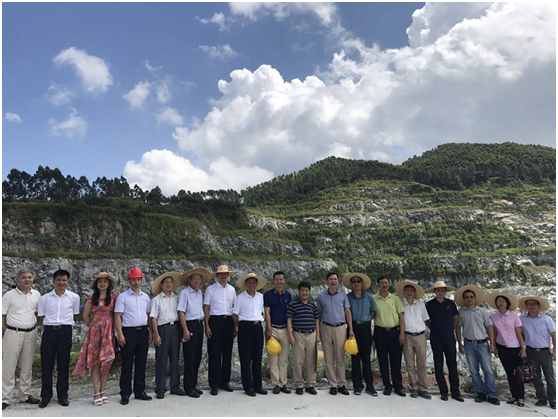 廣東省省政協(xié)“加強礦山、石場復(fù)綠和管理，建設(shè)美麗廣東”提案督辦組來燊泰基調(diào)研