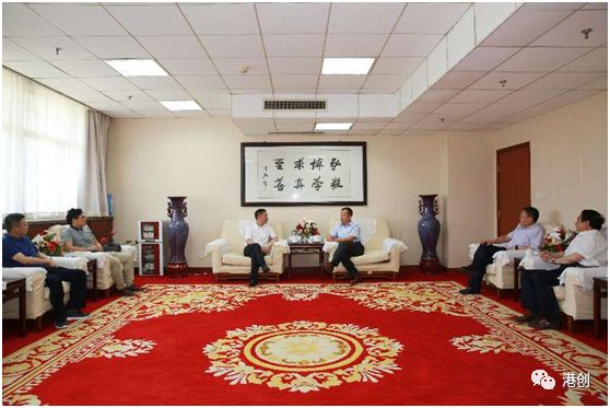 集團(tuán)董事長、總裁劉裕前往濟(jì)南大學(xué)進(jìn)行工作訪問