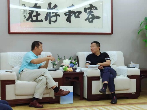 濟南大學程新教授一行蒞臨港創(chuàng)建材公司指導工作